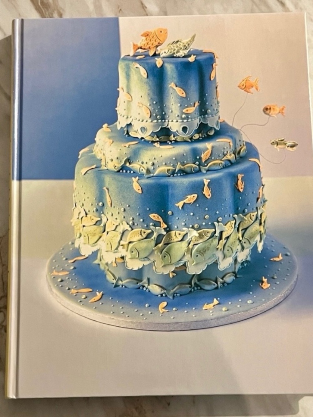 Colette’s Birthday Cakes by Colette Peters HC Book